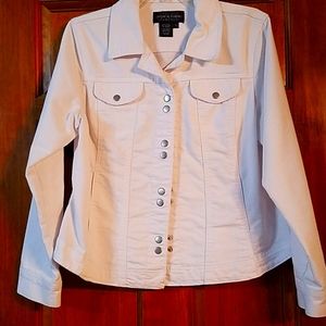 Ladies white Jean jacket cotton/poly/spandex blend